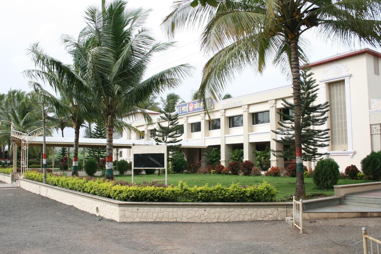 Hotel Sai International Peth  Dış mekan fotoğraf