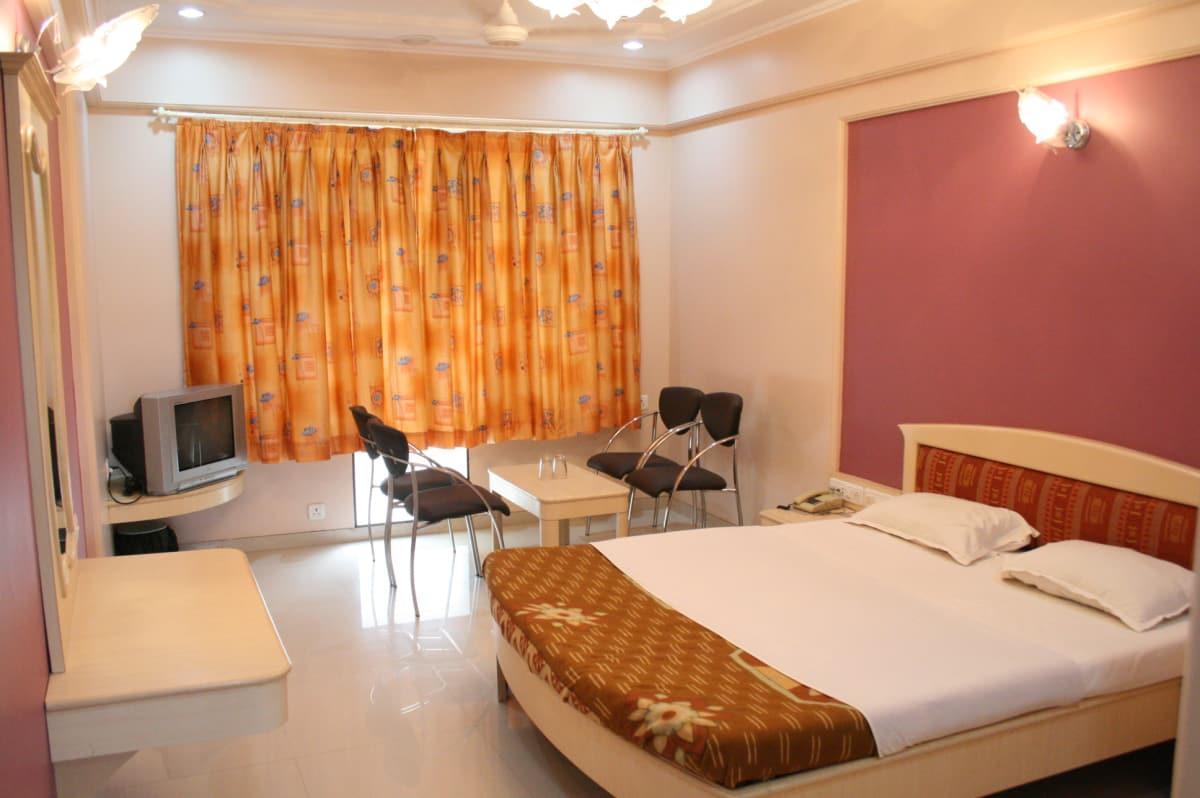 Hotel Sai International Peth  Dış mekan fotoğraf
